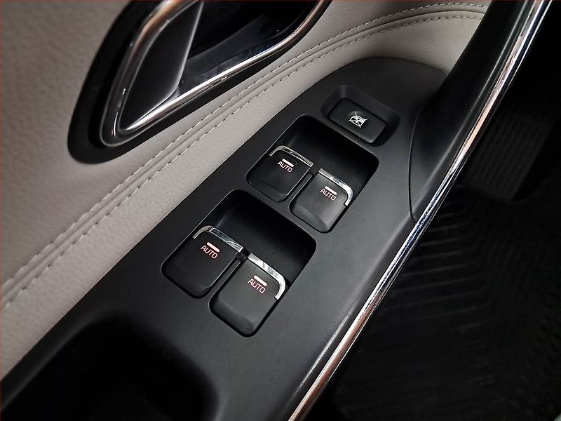 Kia Ceed (2017) 1.6 GDI, Serv.kniha, Navi - fotka 18 z 19