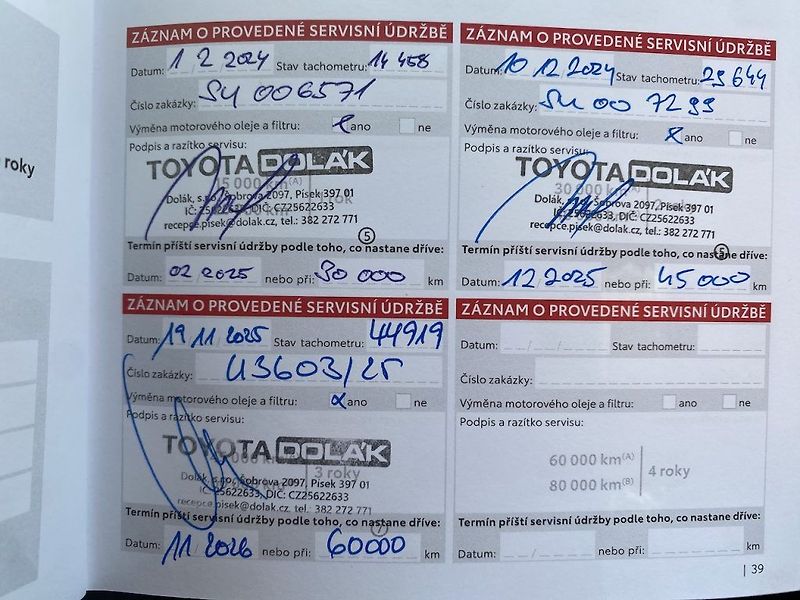 Toyota Yaris Cross 1.5i, ČR, Comfort, záruka - fotka 17 z 18