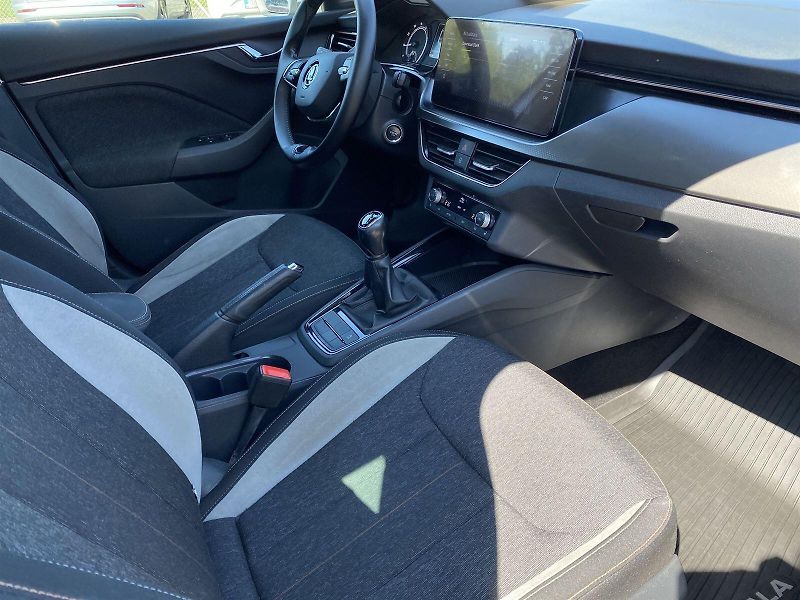 Škoda Scala (2022) 1,5 TSI Style - fotka 8 z 33