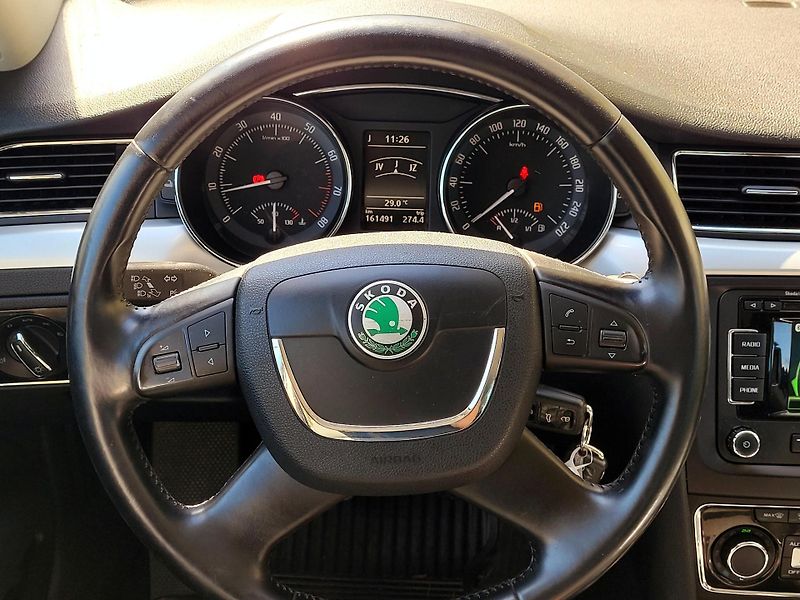 Škoda Superb 1,8TSi 1.maj, NOVÉ ROZVODY    - fotka 39 z 45