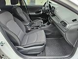 Hyundai i30 1,5i, Comfort 16, 1.majitel - náhled 25