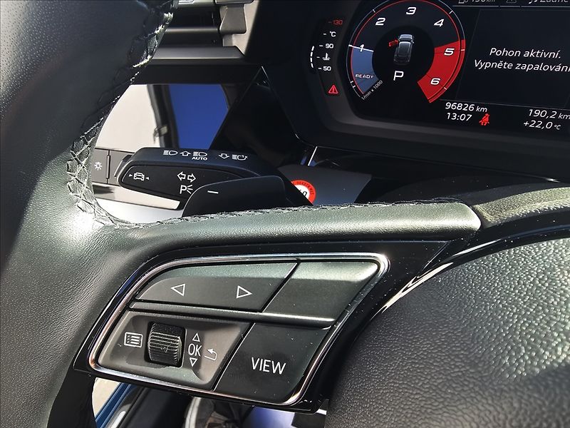 Audi A3 2,0TDi 85KW DSG Sportb - fotka 18 z 20