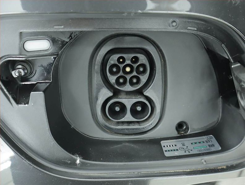 Volkswagen ID.4 (2020) 1st (82 kWh), SoH 92% - fotka 21 z 22