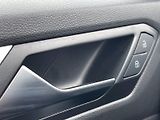 Volkswagen T-Roc (2023) 1.0 TSI 81 kW Life - náhled 23