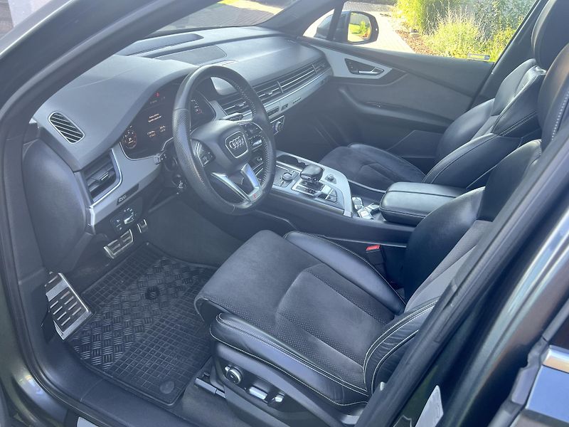 Audi Q7 3.0TDI 200KW,S-LINE,VZDUCH,TZ - fotka 12 z 52