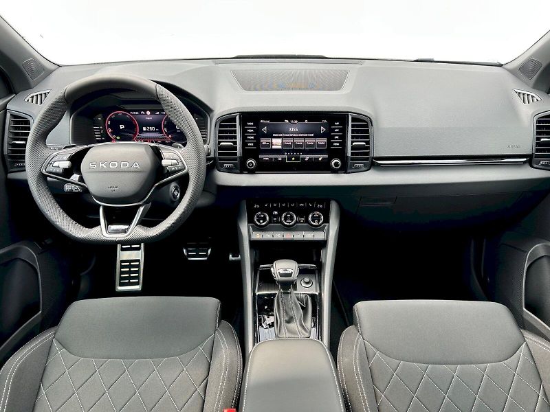 Škoda Karoq (2025) Sportline 2.0 TDI 110 kW DSG - fotka 5 z 35