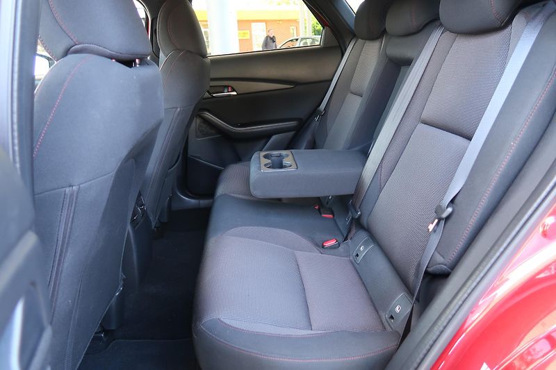 Mazda CX-30 2,0 G122 Homura ČR, záruka - fotka 15 z 31