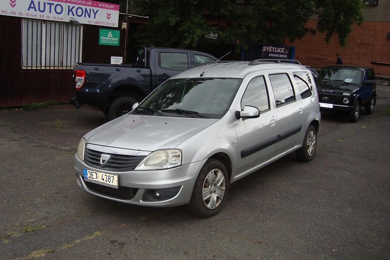 Dacia Logan (2009) 1.5 DCi - fotka 3 z 44