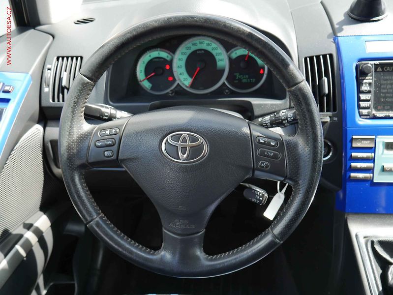 Toyota Corolla Verso (2008) 2.2D, AC, TZ, temp - fotka 13 z 20