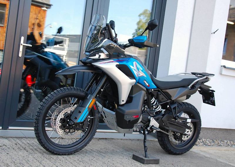 CFMOTO 800 MT (2026) 800MT-X Blue - fotka 4 z 25