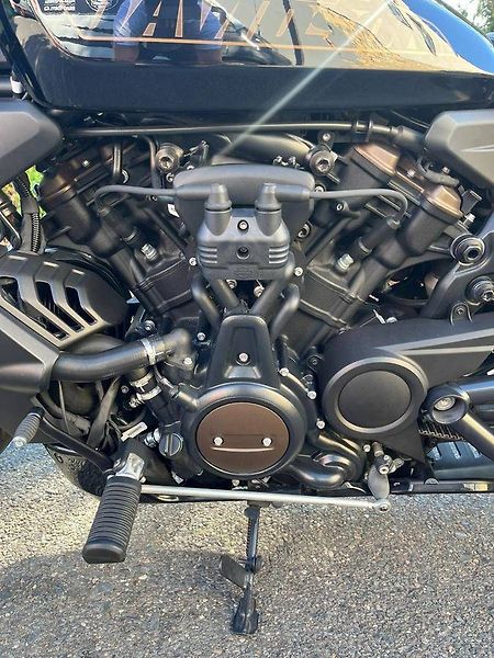 Harley-Davidson (2022) RH 1250S Sportster S - fotka 11 z 12