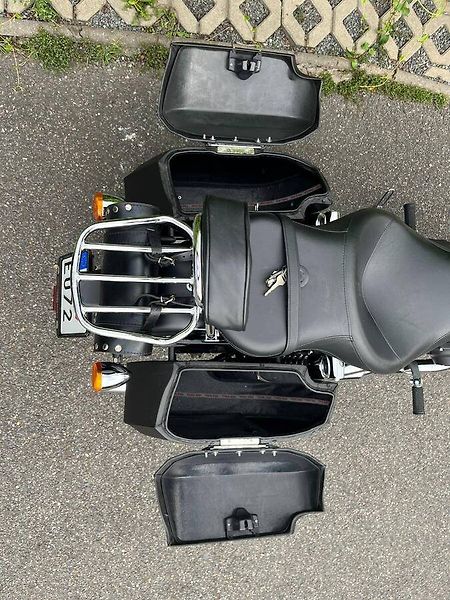 Harley-Davidson FXDB Dyna Street Bob (2017) - fotka 14 z 17