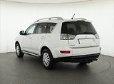 Mitsubishi Outlander (2010) 2.0, po STK, Tažné, rezervace - náhled 3