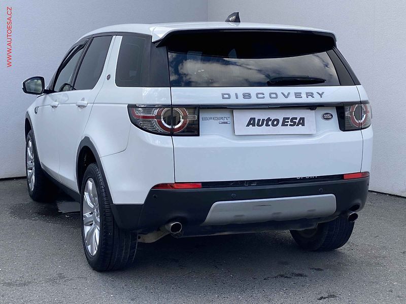 Land Rover Discovery Sport (2017) 2.0 TD4 4x4, AT, bixen, panor - fotka 6 z 21