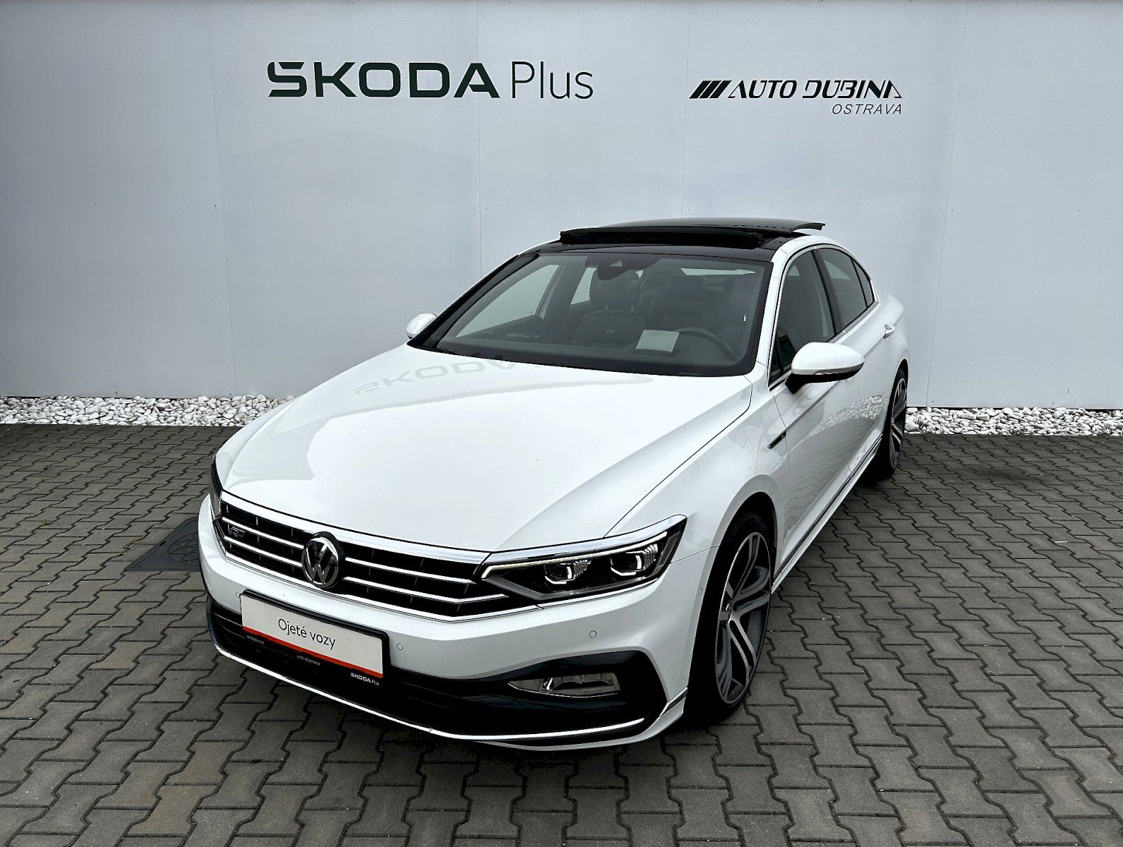 Volkswagen Passat 2.0 TDI BMT 140kW DSG R-Line