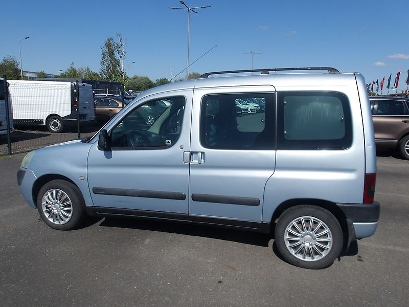 Citroën Berlingo 2,0HDi 2xŠOUPAČKY,KLIMA ! - fotka 3 z 25