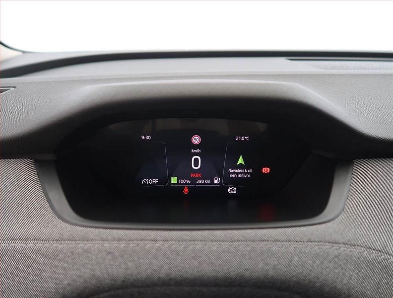 Škoda Enyaq (2023) Suite iV 80 (82 kWh), SoH 94% - fotka 11 z 29