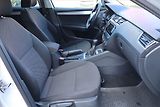 Škoda Octavia (2015) 1.6 TDI, Tempomat - náhled 9