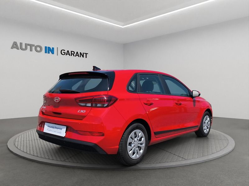 Hyundai i30 (2024) 1.5 DPi 70kW, ČR, 1. Maj., Ser - fotka 5 z 25