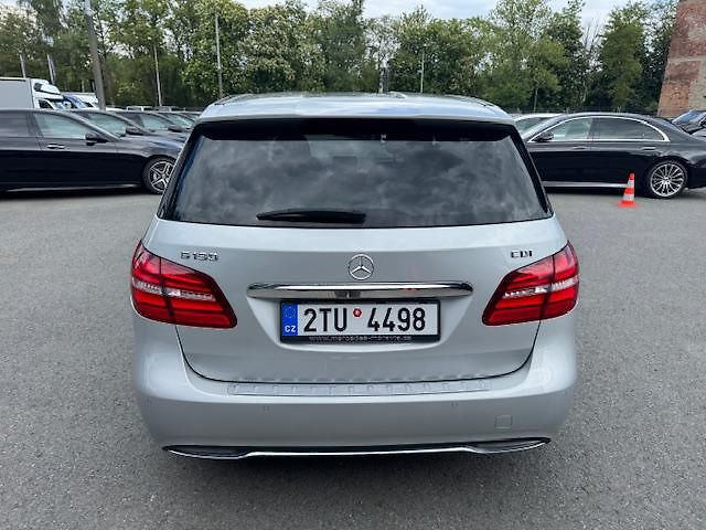 Mercedes-Benz Třídy B B 180 CDI - fotka 4 z 13