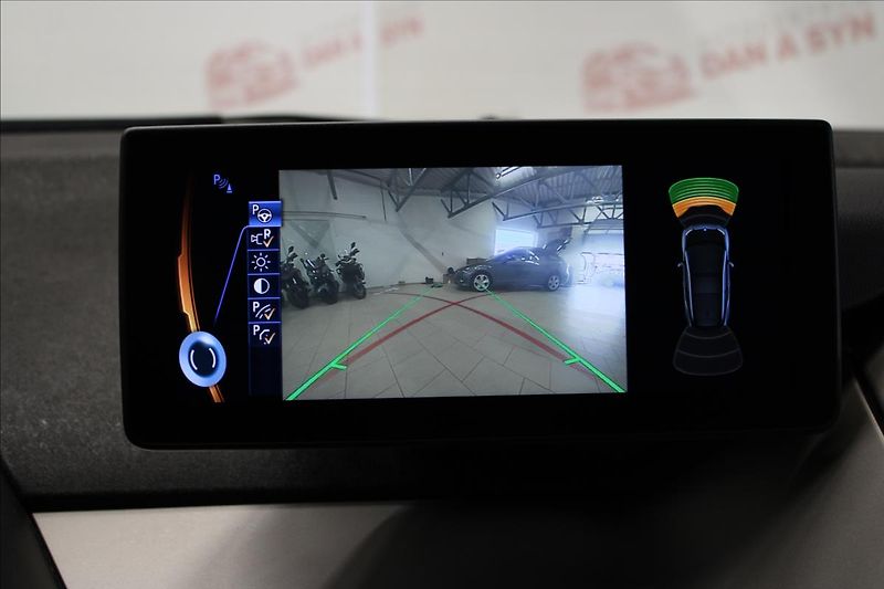 BMW i3 0,7 REX 60AH 125KW - fotka 24 z 30