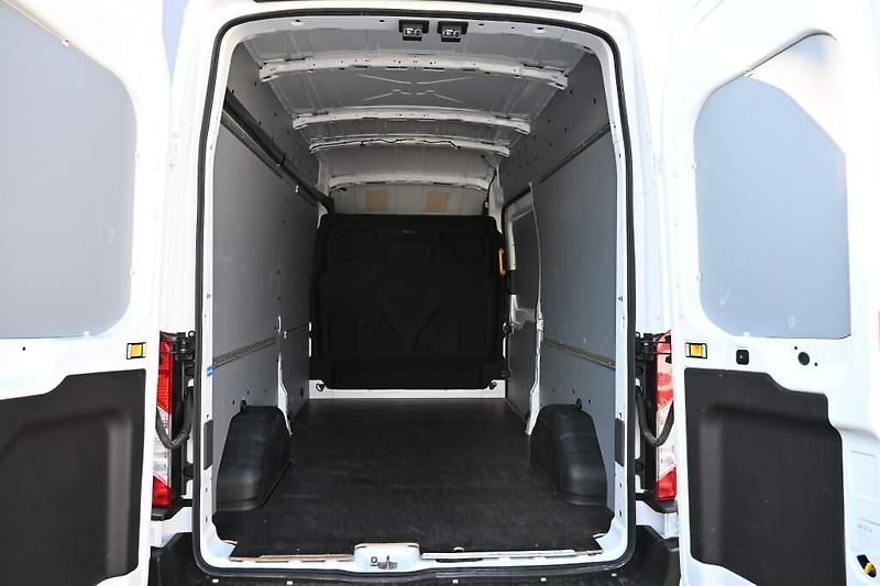Ford Transit (2024) 2.0 350 L3H3 96 KW Express-LIN - fotka 6 z 27