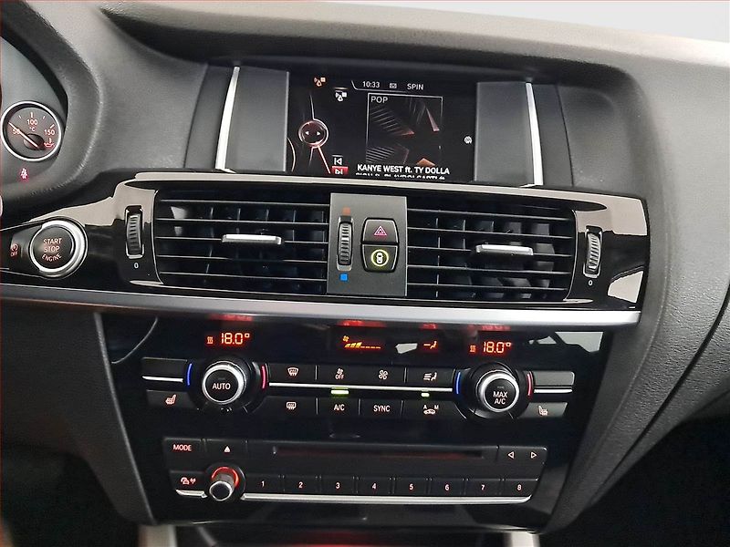 BMW X3 (2014) xDrive20d, 4X4, Automat - fotka 12 z 19