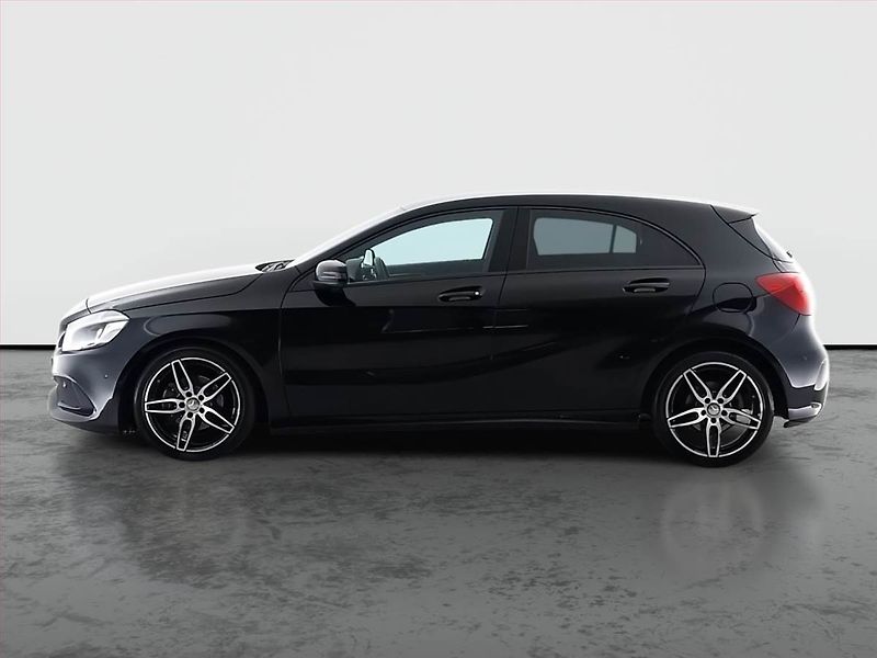 Mercedes-Benz Třídy A (2016) A 200, Kůže, Navi - fotka 3 z 19