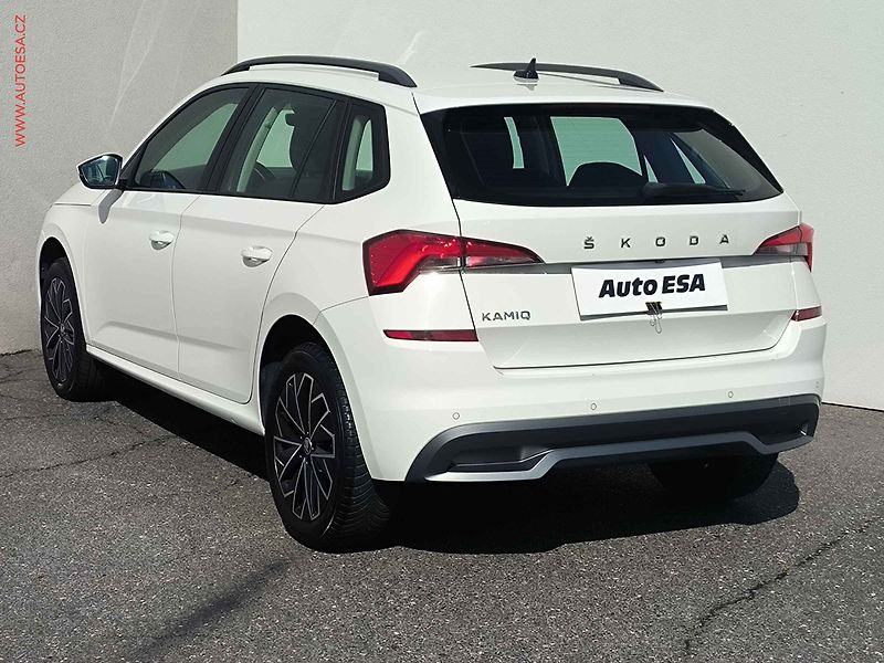 Škoda Kamiq (2019) 1.0 TSi, Ambition, DSG - fotka 6 z 21