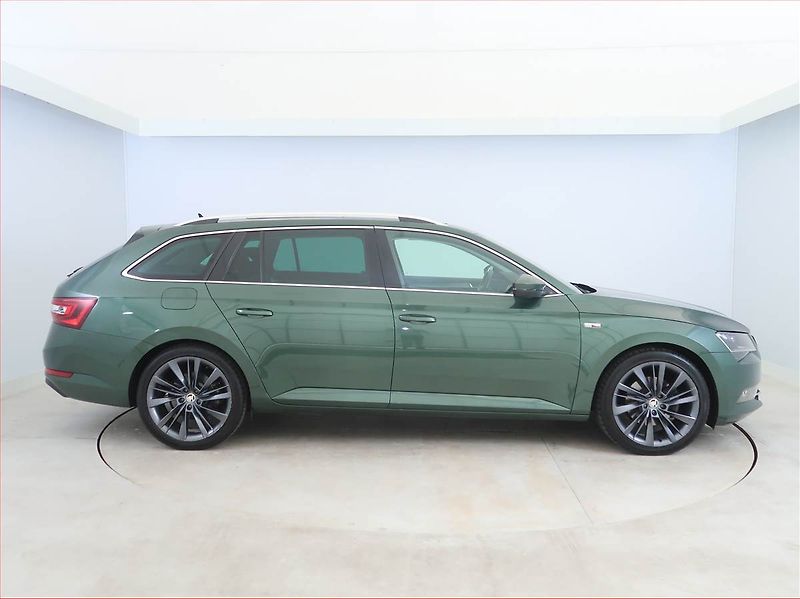 Škoda Superb (2018) Style Plus 2.0 TDI - fotka 6 z 16