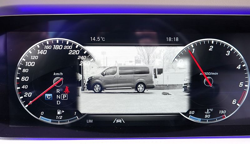 Mercedes-Benz Třídy S S 350d Long 4matic AMG TV - fotka 37 z 50