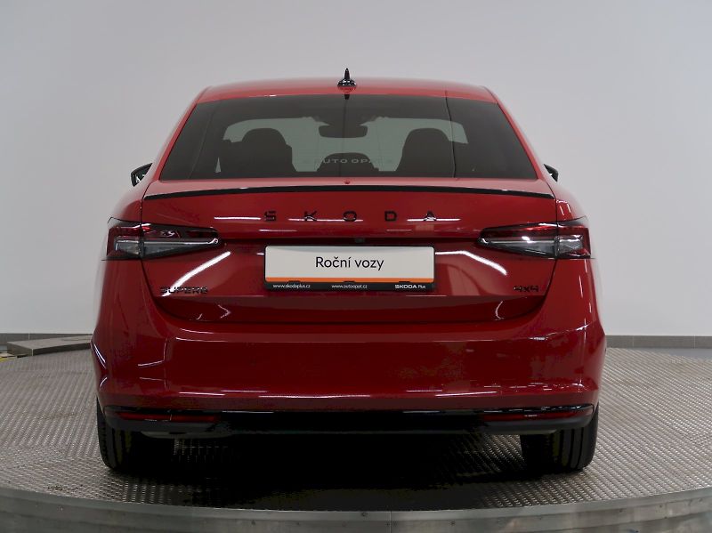 Škoda Superb (2025) SPORTLINE 2.0TSI 195KW 4x4 DSG - fotka 9 z 50