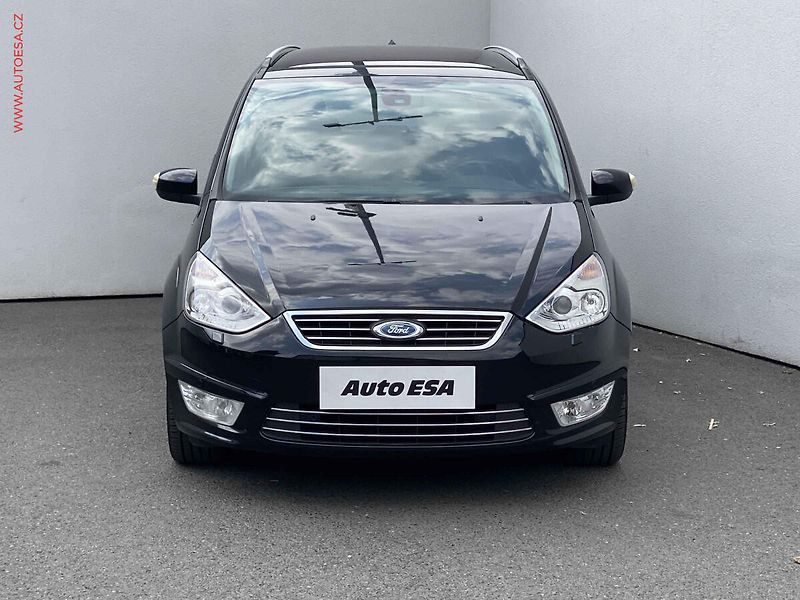 Ford Galaxy (2012) 2.2 TDCi, AT, xenon, park - fotka 2 z 16