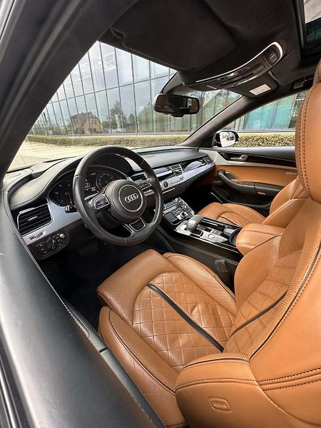 Audi A8 (2014) Long - fotka 5 z 31