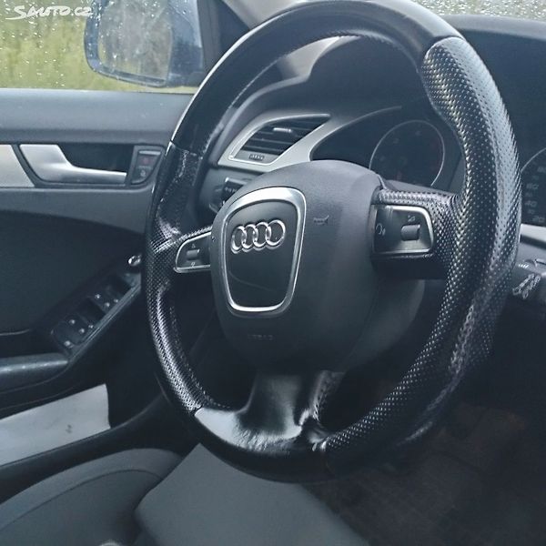 Audi A4 3.0TDI,MANUÁL,4X4,KRÁSNÁ,1MAJ - fotka 13 z 24