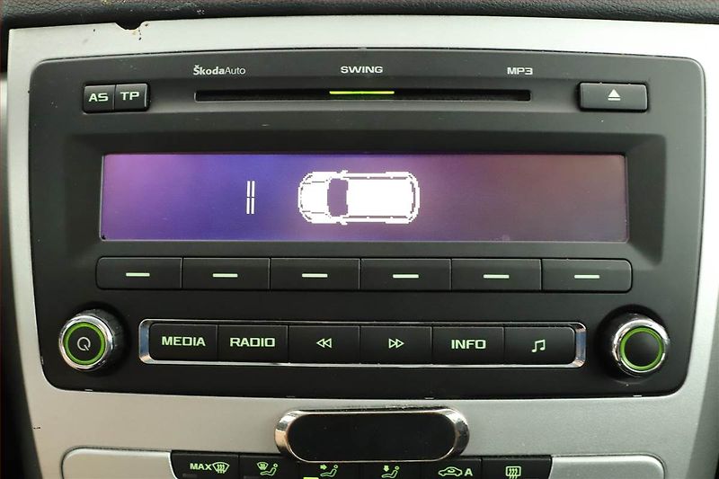 Škoda Yeti (2010) Elegance 1.2 TSI, Automat - fotka 13 z 16
