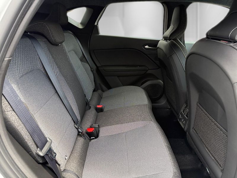 Renault Captur (2025) 1,0 TCe 67 kW Techno NOVÉ - fotka 20 z 24