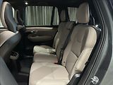 Volvo XC90 (2026) 2,0 T8  Plus Dark - náhled 22