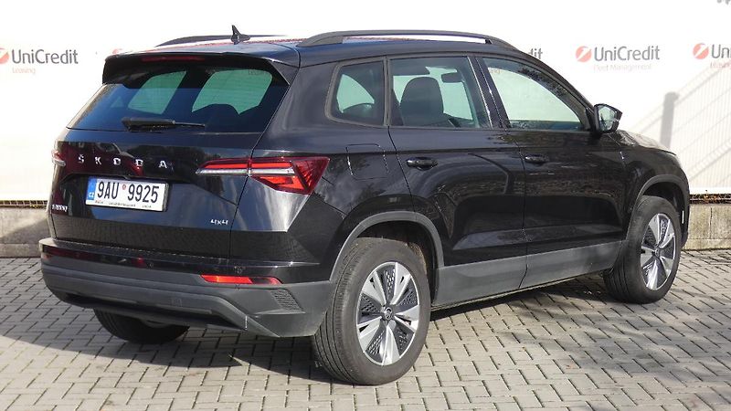 Škoda Karoq 2.0 TDI 110 kW Style 4x4 DSG - fotka 3 z 22