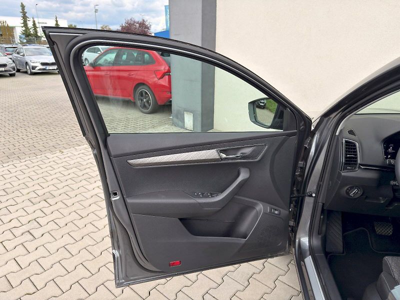 Škoda Karoq (2025) SEL TS 110/1.5 A7F - fotka 16 z 27
