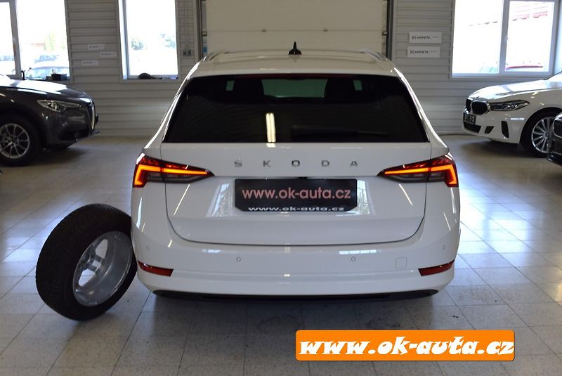 Škoda Octavia 2.0 TDI STYLE PLUS MATRIX DSG  - fotka 14 z 77