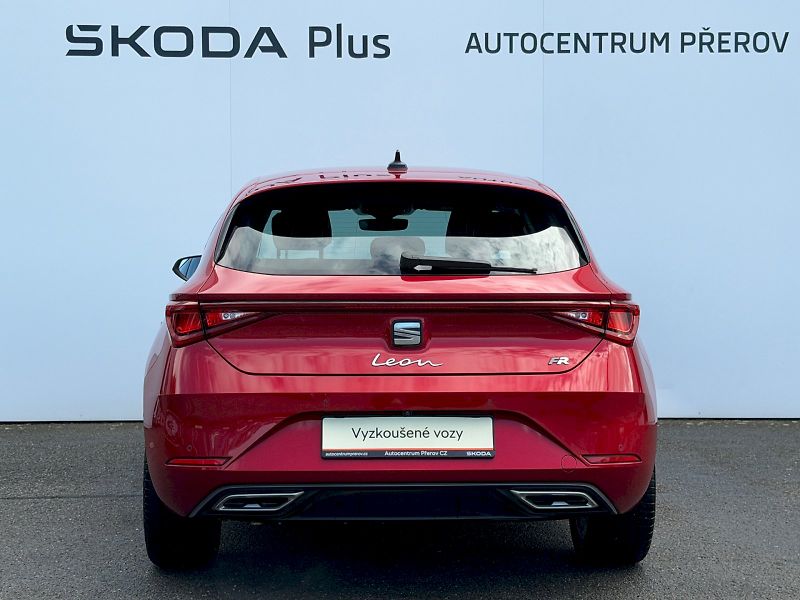 Seat Leon (2024) 1.5 TSI 110kW FR - fotka 33 z 35