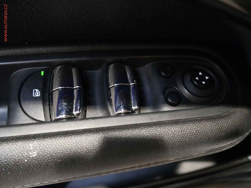 Mini Countryman (2014) 1.6i, Bixen, panor. - fotka 19 z 20