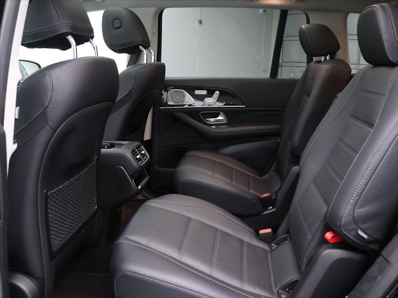 Mercedes-Benz GLS 2,9 400d 4MATIC AMG CZ DPH - fotka 20 z 47