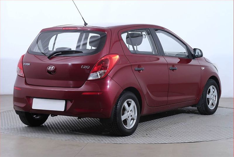 Hyundai i20 (2014) 1.2 - fotka 5 z 15