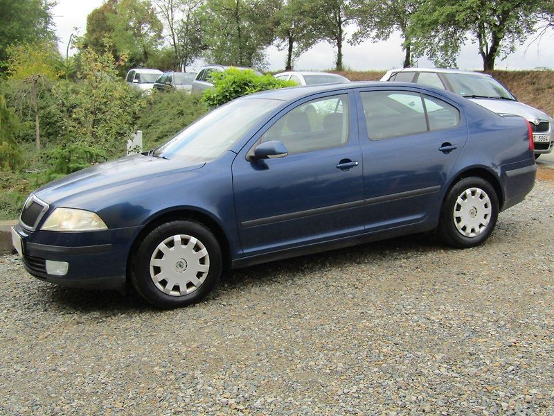 Škoda Octavia (2007) 2.0 TDI 103 kW ROZVODY NOVÉ - fotka 2 z 36
