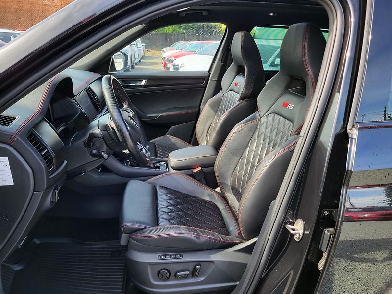 Škoda Kodiaq 2.0 TSI 180kW RS Challenge 4x4 - fotka 7 z 49