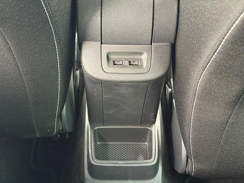 Škoda Fabia (2022) Combi 1.0 TSI / 70kW / BLACK T - fotka 24 z 30