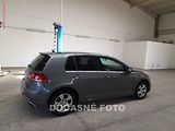 Volkswagen Golf (2018) 1.0TSi, ČR, nez.topení - náhled 1
