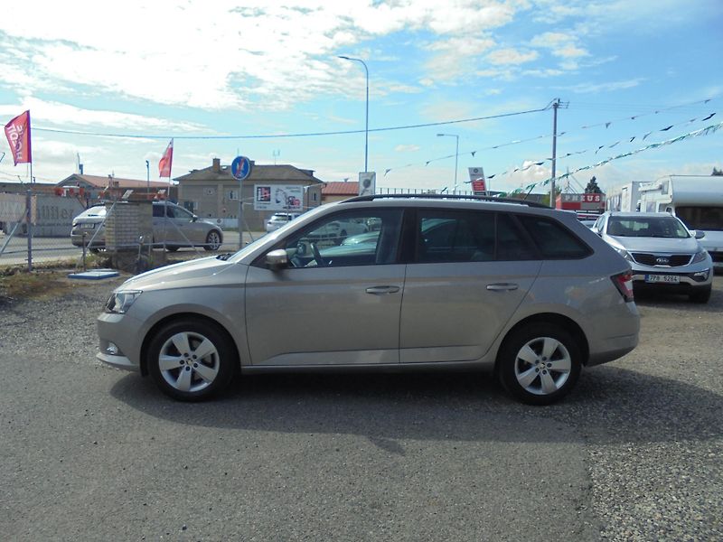 Škoda Fabia (2015) 1.2 TSI- 81kW- KLIMA- ALU KOLA - fotka 4 z 12